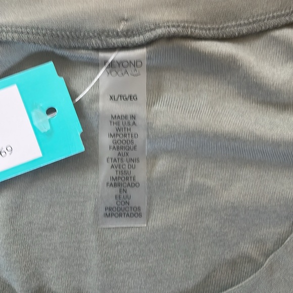 XL sage green tank top with tie bottom. Fits like a large. - Picture 2 of 7